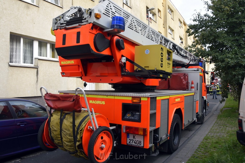 Feuer 1 Koeln Vingst Bambergerstr P04.JPG - Miklos Laubert